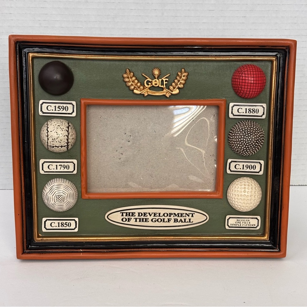 3D Golf Ball Picture Frame - Golf Balls have Texture